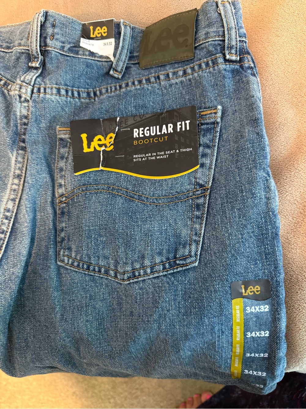 Lee Men's Regular Fit Bootcut Jeans - Medium Blue Denim